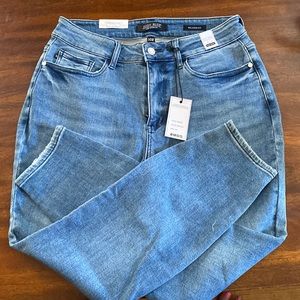Judy Blue Hi-Waist relaxed fit denim jeans BNWT Size 14W